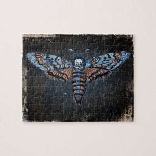Totenkopfmotte, auch Sphinx-Atropomotte genannt Puzzle