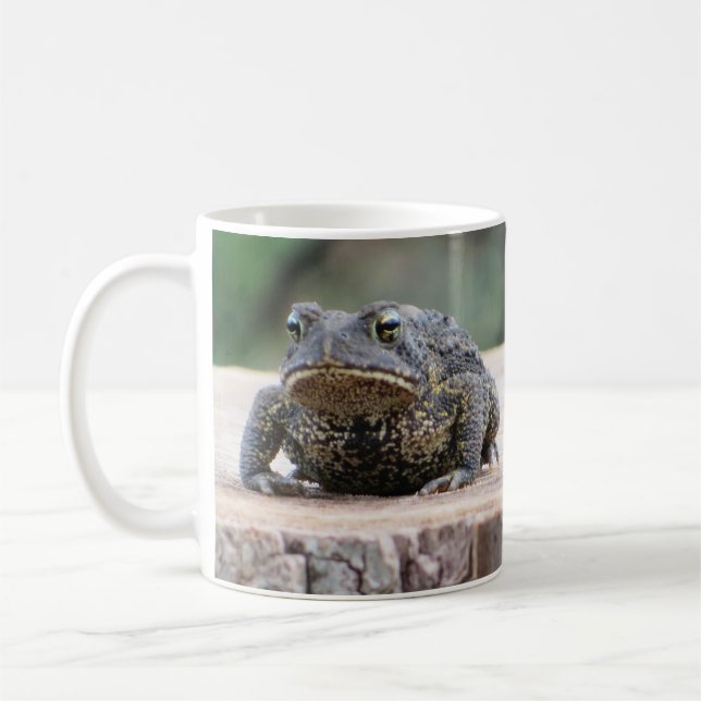 Toto auf einem Stumpf Kaffeetasse (Links)