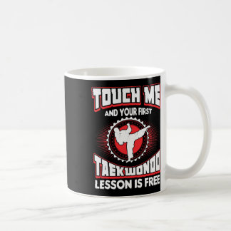 Touch Me und Ihre erste Taekwondo-Lektion ist kost Kaffeetasse