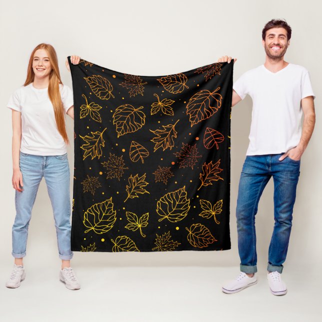 Touch von Elegance Copper-Blätter auf Schwarz Fleecedecke (Beispiel)