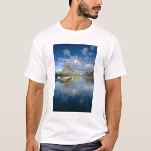 Tourboot am Two Medicine Lake im Glacier-Nationalp T-Shirt