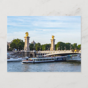 Touristenboot unter Pont Alexandre III - P Postkarte