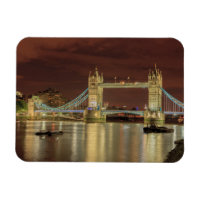 Tower Bridge bei Nacht, London