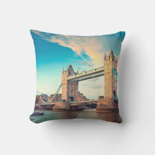 Tower Bridge bei Sonnenuntergang, Londonplace, Lon Kissen