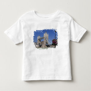 Tower Bridge, River Thames, London, England Kleinkind T-shirt