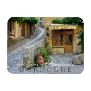 Townscape in Dordogne, Frankreich Magnet