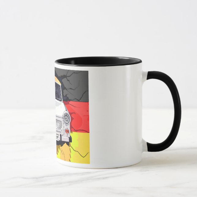 Trabant-Auto und deutsche Flagge, Berliner Mauer Tasse (Rechts)
