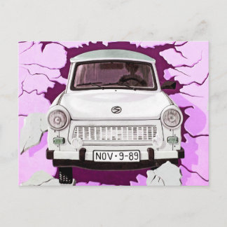Trabant Car und Pink/Lilac Berliner Mauer Postkarte