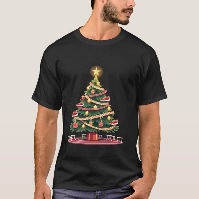 Track and Field Christmas Tree Funny Sports Lover T-Shirt (Vorderseite)