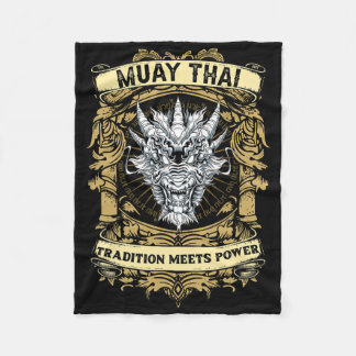 Tradition Meets Power - Kickboxing And Muay Thai D Fleecedecke