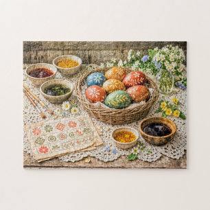 Traditionell gefärbte Ostereier mit Naturfarbe Puzzle
