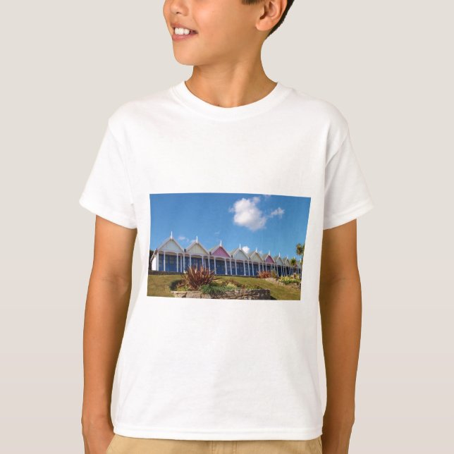 Traditionelle britische Beach Huts T-Shirt (Vorderseite)