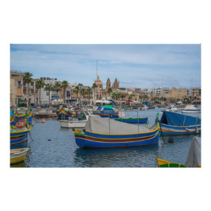 Traditionelle bunte Fischerboote in Malta Fotodruck