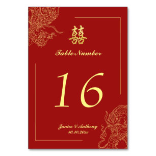 Traditionelle chinesische Hochzeit mit Drache und Tischnummer