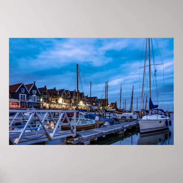 Traditionelle Fischerstadt Nachtszene Poster (Vorne)