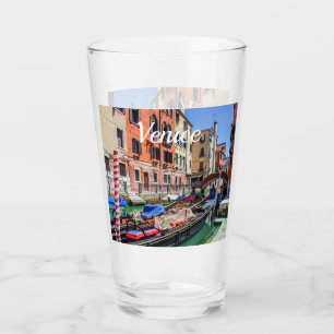 Traditionelle Gondel in Venedig Glas