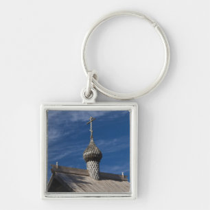 Traditionelle hölzerne russisch-orthodoxe Kirche Schlüsselanhänger