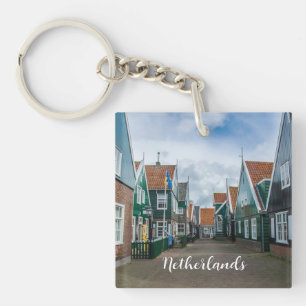 Traditionelle Holzhäuser in Marken Schlüsselanhänger
