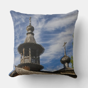 Traditionelle russisch-orthodoxe Holzkirche Kissen