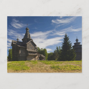 Traditionelle russisch-orthodoxe Kirche aus Holz Postkarte