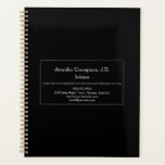 Traditioneller Anwaltsplaner Planer<br><div class="desc">Dieses schlichte, traditionelle und minimalistische Planerdesign besticht durch eine Single-Linie und eine dekorative quadratische Form. Es könnte von einem berufliche wie einem Anwalt, Anwalt, Rechtsanwalt oder Rechtsberater genutzt werden. Name, Beruf und Kontaktdaten können personalisiert sein.</div>