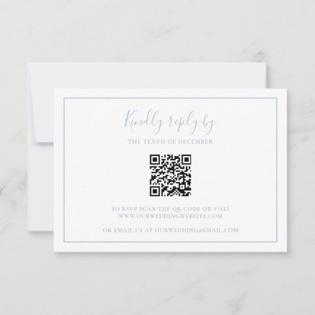 Traditioneller Dusty Blue QR Code Elegante Hochzei RSVP Karte (Vorderseite)