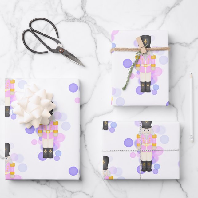 Traditioneller Pink & Lilac Weihnachtscrecker Geschenkpapier Set (Vorderseite)