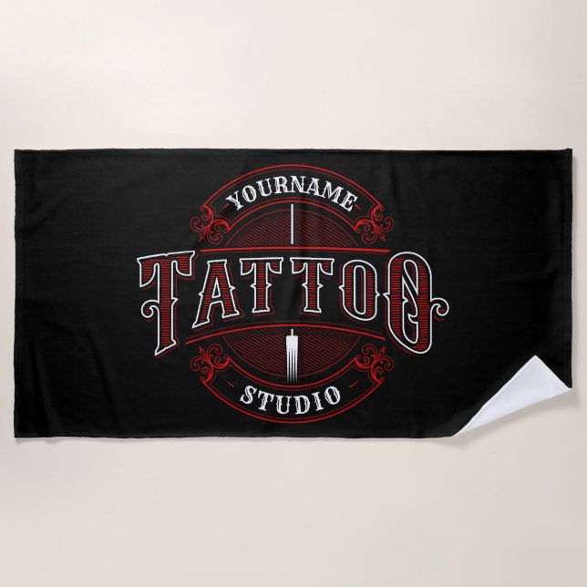 Traditioneller Stil ADD NAME Tattoo Studio Shop Strandtuch (Vorderseite)