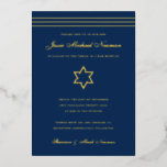 Traditioneller Streifen Bar Mitzvah Star von David Folieneinladung<br><div class="desc">Die Goldfolie ist hier; Sie können aus Goldfolie,  Rose oder Silberfolie wählen. Die Hintergrundfarbe ist anpassbar. Fügen Sie auf Wunsch auch ein Foto zur Rückseite hinzu. Wenn Sie Text aus der Folienschicht entfernen möchten,  geben Sie den Editor ein und schneiden diese Ebenen auf die Vorderseite.</div>