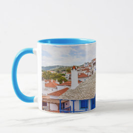 Traditionelles Dorf in der Tasse
