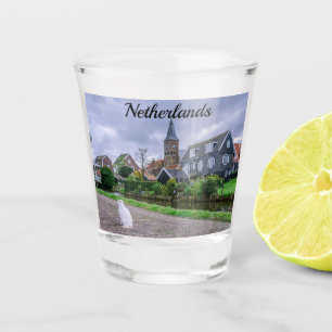 Traditionelles Fischerdorf Marken in den Niederlan Schnapsglas