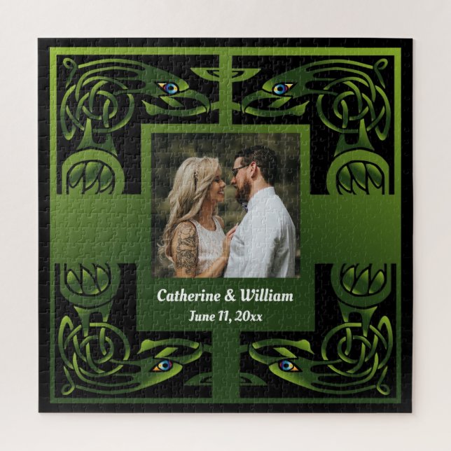 Traditionelles Green Irish Celtic Design Puzzle (Vertikal)