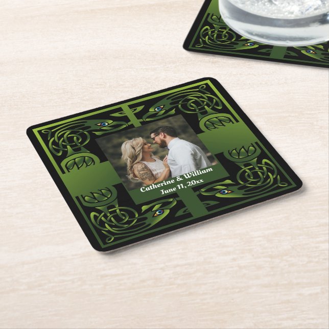 Traditionelles Green Irish Celtic Design Rechteckiger Pappuntersetzer (angewinkelt)