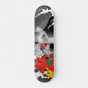 Traditionelles japanisches Koi unter Wasser Skateboard