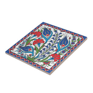 Traditionelles Rotes Blau Floral Türkisches Osmani Fliese