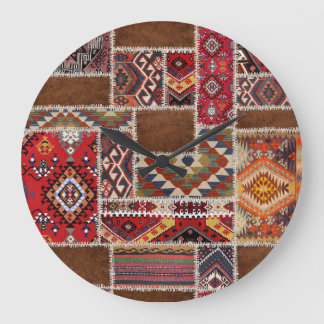 Traditionelles Rug Patchwork: Dekorative Teppichve Große Wanduhr