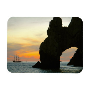 Traditionelles Segelboot am Sonnenuntergang, Cabo Magnet