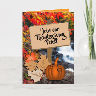 Traditionelles Thanksgiving-Essen mit Truthahn Feiertagskarte