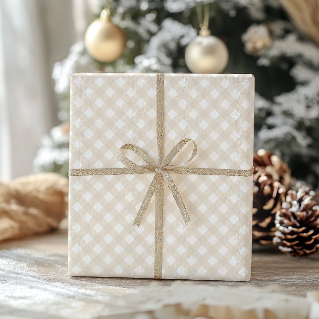 Traditionelles Vintages Beige Weihnachtswrapping P Geschenkpapier (Von Creator hochgeladen)