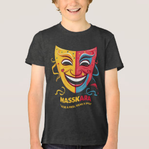 Trage eine Maske, trage ein Lächeln Tri-Blend Shirt