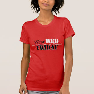 Tragen Sie Rot am Freitag T-Shirt