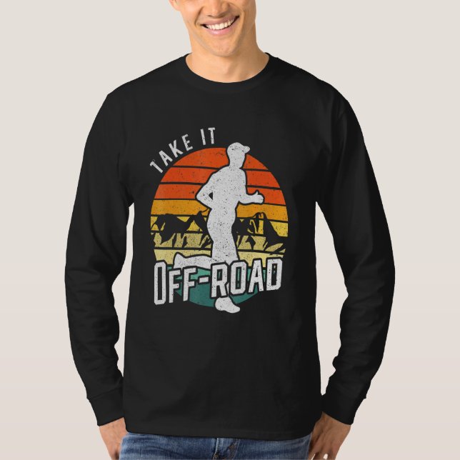 Trail Runner Ultra Marathon starten runter T-Shirt (Vorderseite)