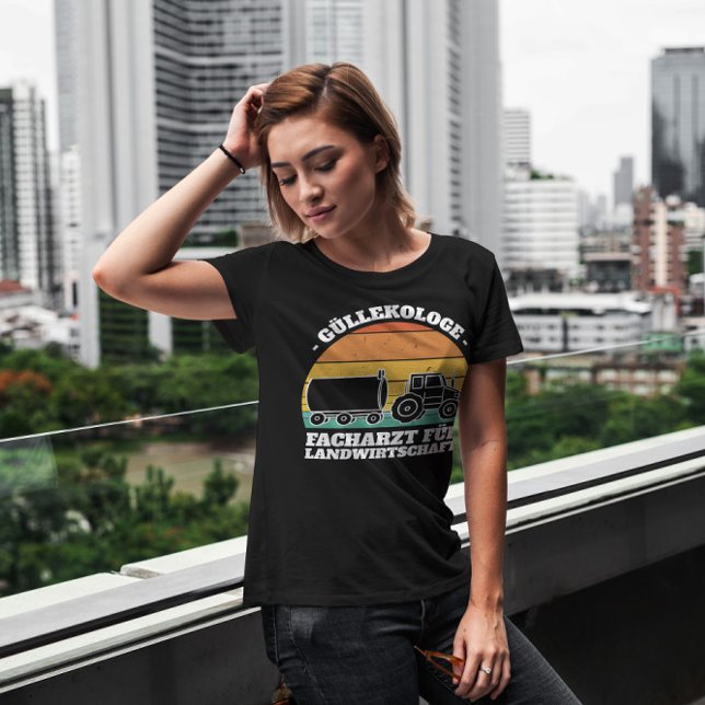 Traktor mit deutschem Angebot T-Shirt (Von Creator hochgeladen)