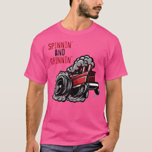 Traktor Pulling Spinnin' And Grinnin' Pull T-Shirt