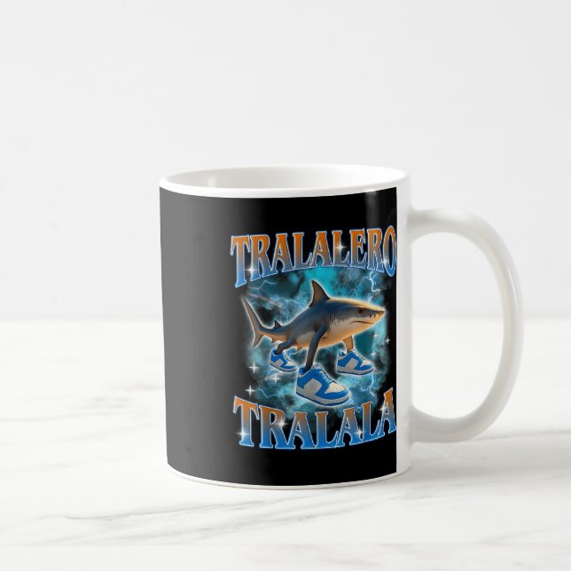 Tralalero Tralala Shark Meme Bootle Kaffeetasse (Rechts)