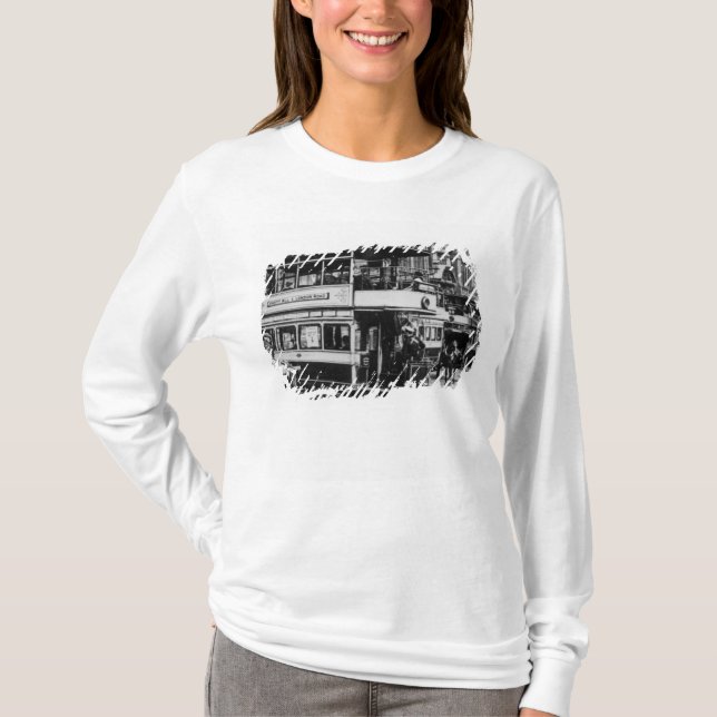 Trams in Manchester, c.1900 T-Shirt (Vorderseite)