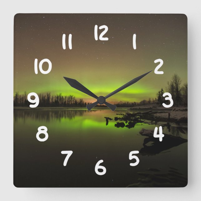 Tranquil Aurora Quadratische Wanduhr (Vorderseite)
