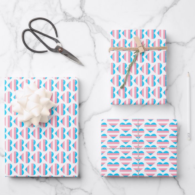 Trans Flag Herzmuster Geschenkpapier Set (Vorderseite)