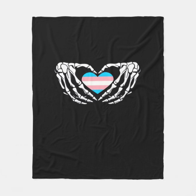 Trans Pride Skeleton Halloween Transgender Goth He Fleecedecke (Vorderseite)