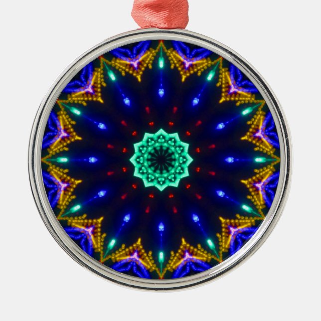 Transcendental Blue Kaleidoskop Circle Wheel Ornament Aus Metall (Vorne)